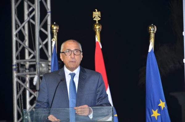 عامر: مصر تلقت تدفقات دولارية بـ200 مليار دولار في أربع سنوات