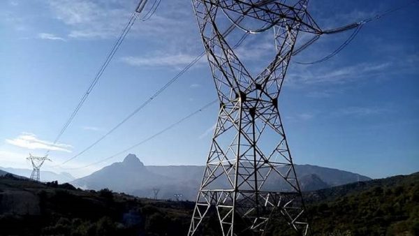 تشغيل الربط الكهربائي بين مصر والسودان 12 يناير المقبل