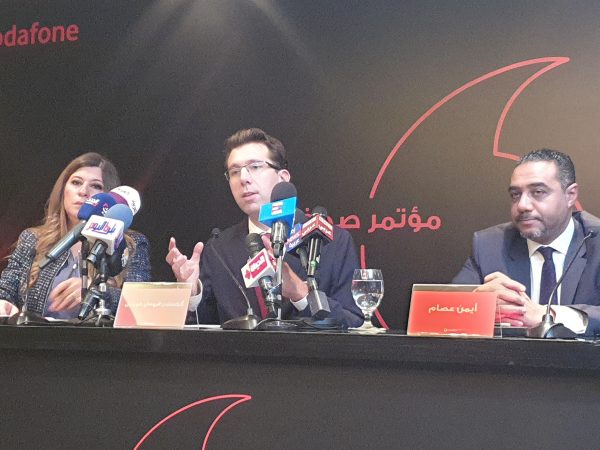 “فودافون”: انتهاء تقييم صفقة “stc “خلال 3 أشهر..  و”المصرية” لها حق الشفعة في شراء الحصة