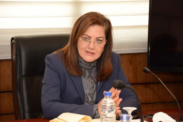 “مصر هتعدي” مبادرة حكومية تشجع القطاع الخاص للإبقاء على العمالة