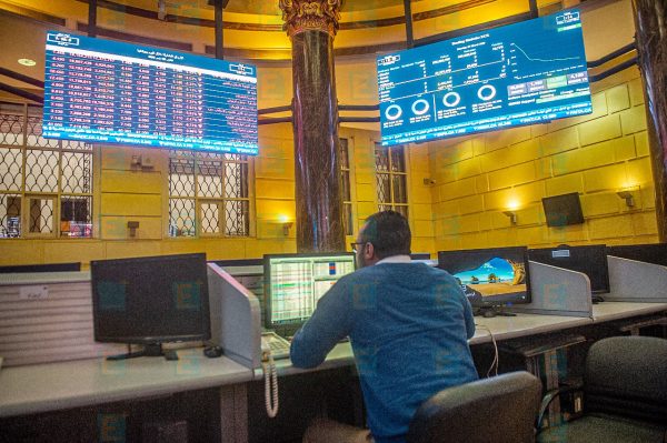 البورصة المصرية تتراجع 2.26% في منتصف التعاملات