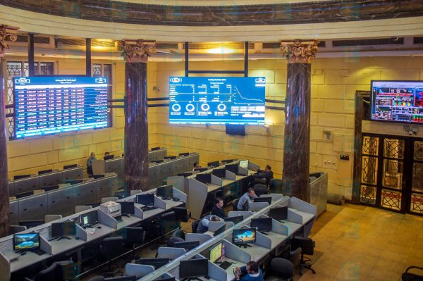 البورصة المصرية ترتفع 3 % في المنتصف وتربح 9.4 مليار جنيه