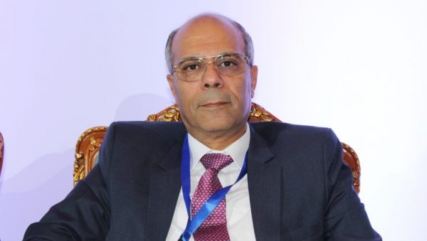 أداء القطاع الخاص المصري يسجل أكبر تحسن منذ عام.. قبرص تبحث مع مصر استعدادات إنشاء خط الغاز 