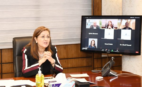 السعيد: 4 قطاعات يمكن الاعتماد عليها في تحقيق النمو الاقتصادي في ظل أزمة “كورونا”