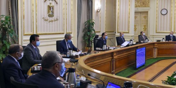 مدبولي: قانون التصالح ليس إجراءً عقابيا وسنصدر رقم قومي لكل شقة وعقار بمصر