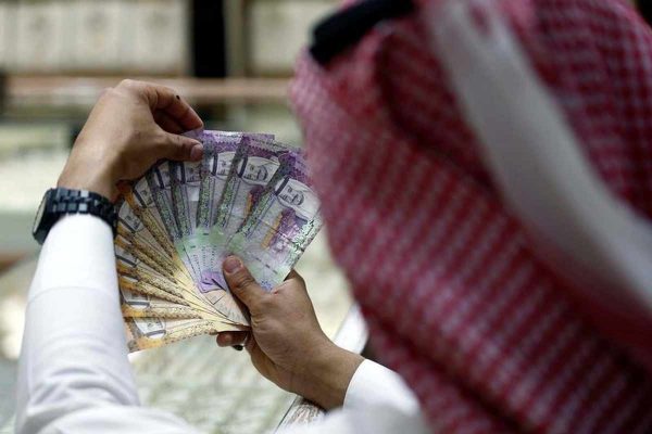 رغم نمو القطاع غير النفطي.. الاقتصاد السعودي ينكمش 3% بالربع الأول