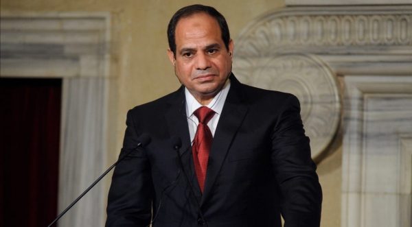 الرئيس السيسي يوجه بجذب مزيد من الاستثمارات الأجنبية وتمكين القطاع الخاص
