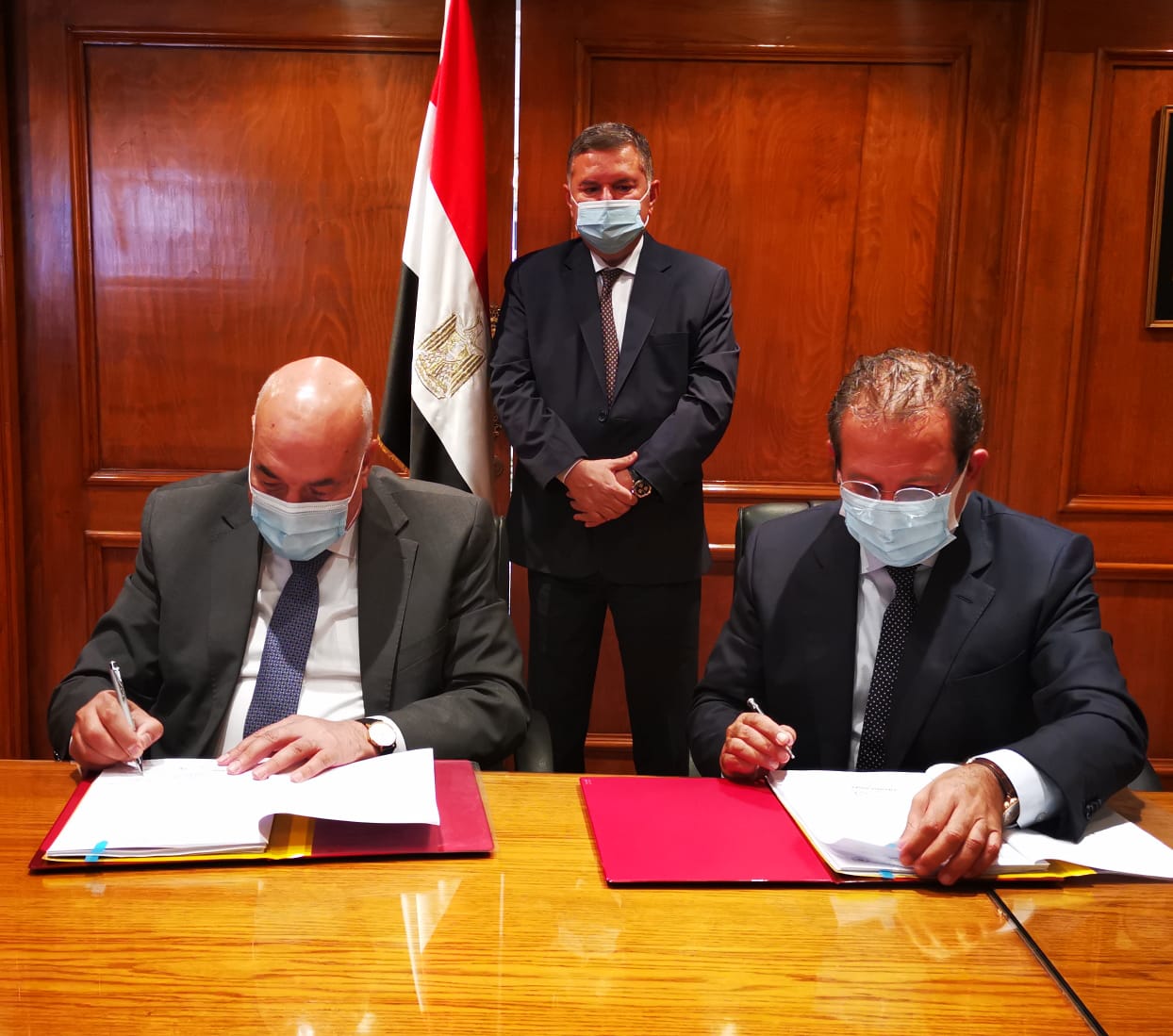 7مصانع غزل ونسيج