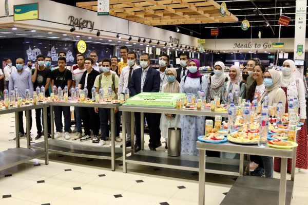 ضمن عادتها السنوية.. سبينيس مصر تكرم أوائل الثانوية العامة