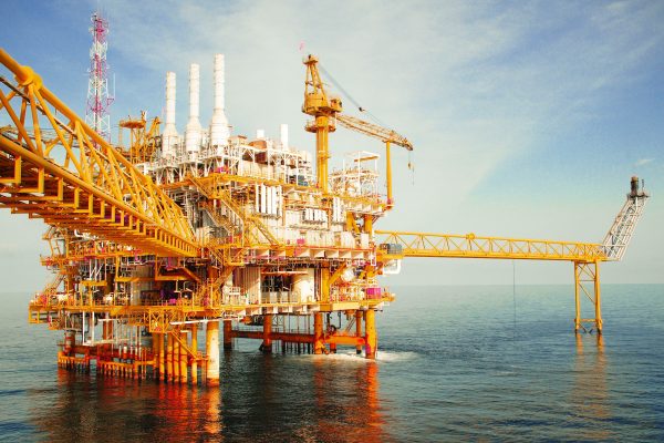 “إيني” تكتشف 3 آبار جديدة في مصر بطاقة 6 آلاف برميل زيت مكافئ يوميا