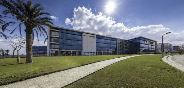 “هيرميس” تتم خدماتها في صفقة الاستحواذ على 4.8% في “كريدي أجريكول- مصر”