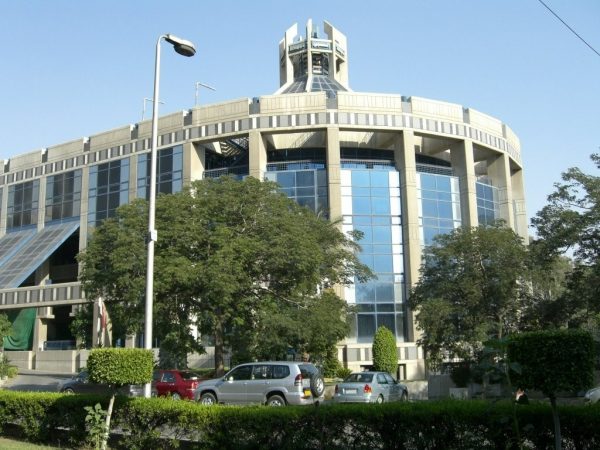 ضمن برنامج الطروحات.. البورصة المصرية تتلقى طلب قيد “إنبي” برأسمال 357.1 مليون دولار