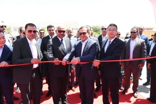 مصر تنتهي من صناعة أول حفار للبترول بتعاون صيني