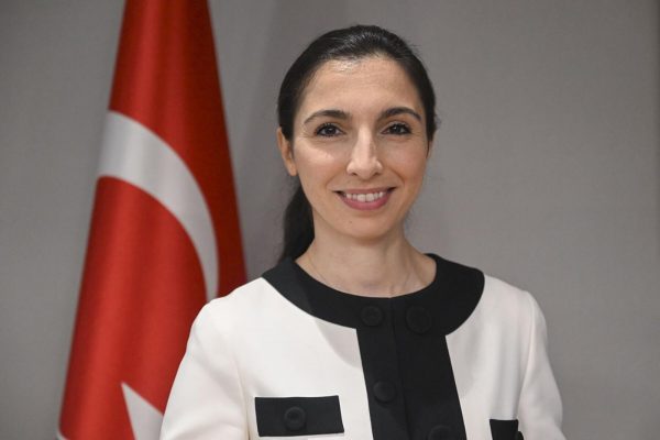 رئيسة المركزي التركي: سنواصل رفع الفائدة بشكل تدريجي