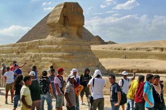 إيرادات السياحة في مصر تسجل 14.4 مليار دولار خلال أول 9 أشهر من العام المالي الحالي