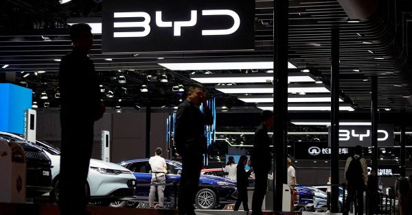 بقيمة 2.2 مليار دولار.. “BYD” الصينية تستحوذ على “Jabil” الأمريكية