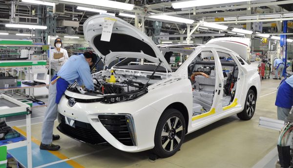مبيعات “تويوتا” تتراجع 5.8% خلال مارس وسط تزايد ضغوط حرب إيران