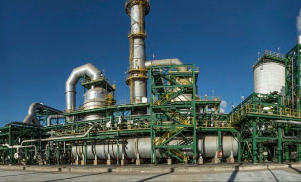 “إندوراما” العالمية تعرض إنشاء مصنعين للأسمدة الفوسفاتية والسيليكون في مصر