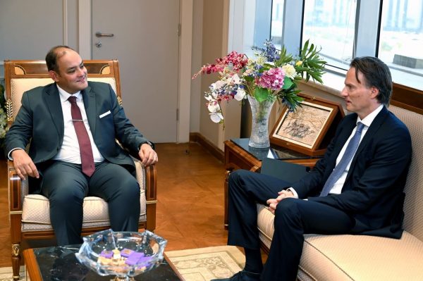 “دانون” الفرنسية تدرس فرص التوسع في السوق المصرية