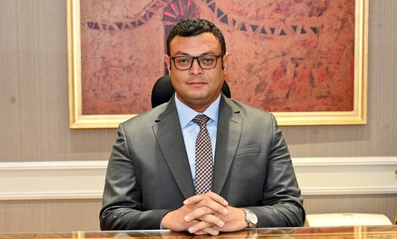 شريف الشربيني، وزير الإسكان