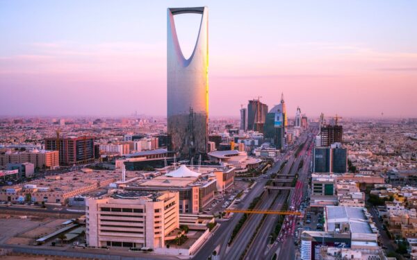 السعودية تقر ميزانية العام 2025 بمصروفات 1.285 تريليون ريال