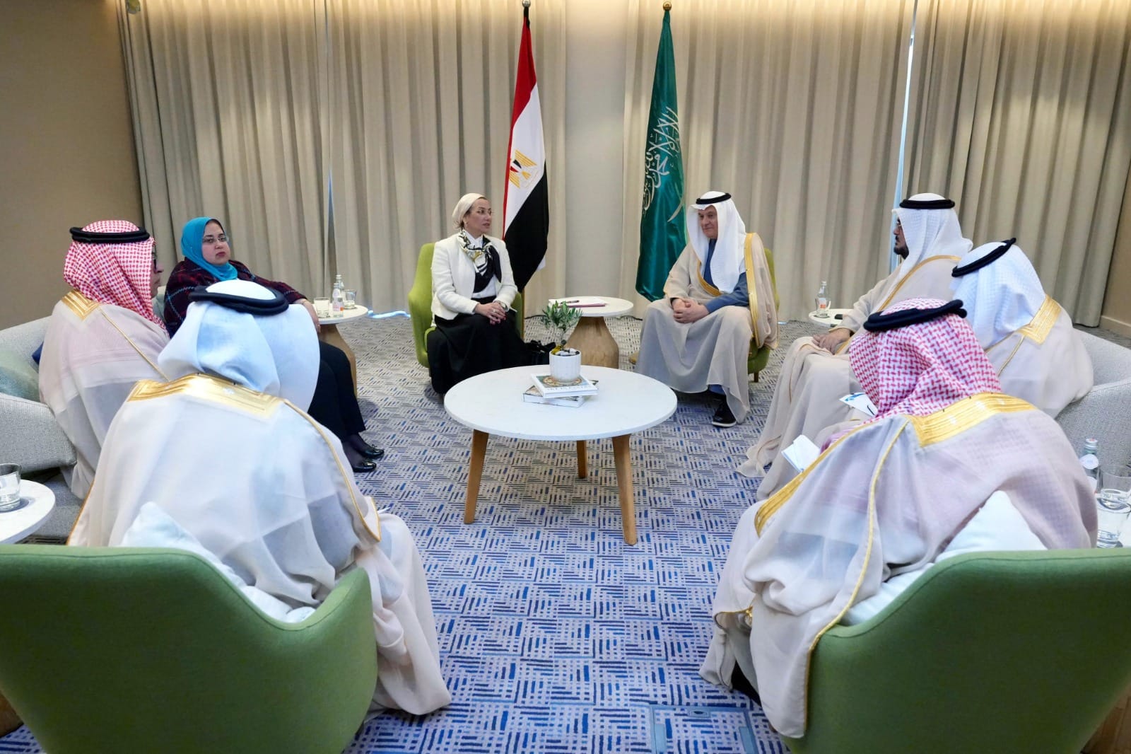 وزيرة البيئة تلتقى نظيرها السعودى لتعزيز سبل التعاون البيئى بين البلدين