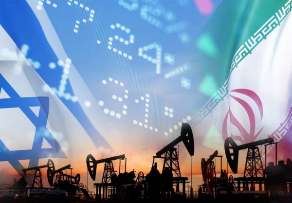 “فيتش”: ارتفاع النفط يعزز اقتصادات الخليج لكن أضرار اتساع حرب إسرائيل وإيران أكبر