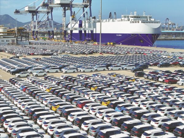 اليابان تشترط إعفاء سياراتها من الرسوم مقابل صفقة تجارية مع واشنطن