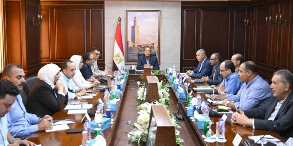مصر تخطط لإنشاء 60 ألف وحدة سكنية لقاطني العمارات الآيلة للسقوط بالأسكندرية