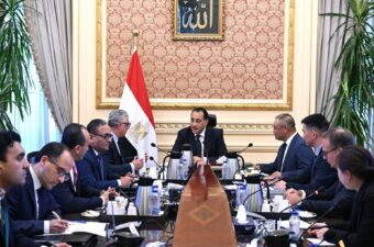 شركة صينية تعتزم نقل أجزاء صناعة الخلايا الشمسية إلى مصر