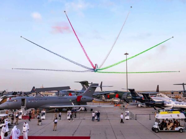 الإمارات تستبعد الشركات الإسرائيلية رسميا من المشاركة في معرض دبي للطيران