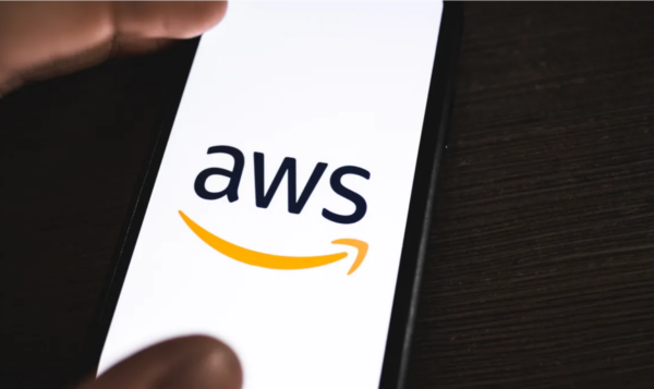 عطل في “أمازون ويب سيرفيسيز” يؤثر على خدمات الإنترنت حول العالم