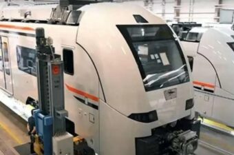 توقيع عقد إدارة وتشغيل القطار السريع السخنة - مطروح