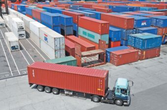 مصر تشكل لجنة لمعالجة التشوهات الجمركية الضارة بالصناعة المحلية