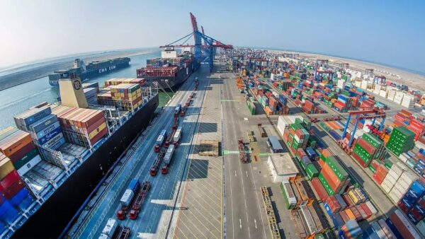 مصر تدرس تأسيس ذراع مستقلة لإدارة المناطق اللوجستية.. مؤشر “بزنس نيوز”: “التجاري الدولي – مصر” بنك العام والأفضل تكنولوجيًا