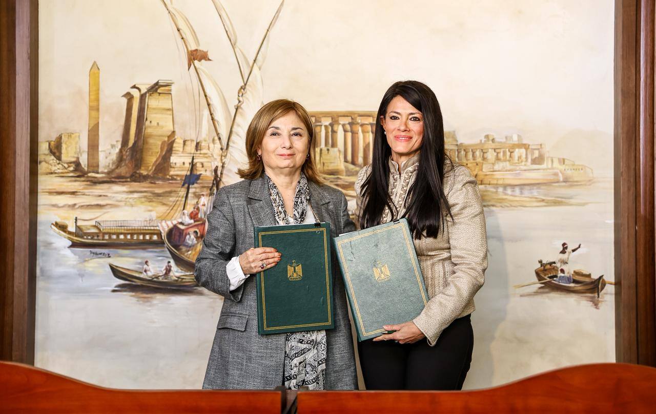 مصر توقع اتفاقيتين بـ137.5 مليون دولار مع "الاستثمار الأوروبي" و"التمويل الدولية"