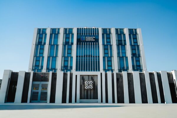 “أدينيا بارتنرز” تنفذ أكبر صفقاتها في مصر بالاستحواذ على “باركفيل” للأدوية