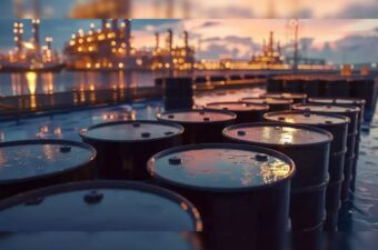 بلومبرج: سعر خام برنت المؤرخ يقفز إلى 144 دولار للبرميل