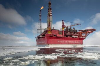 أمريكا تسمح ببيع كميات جديدة من النفط الروسي