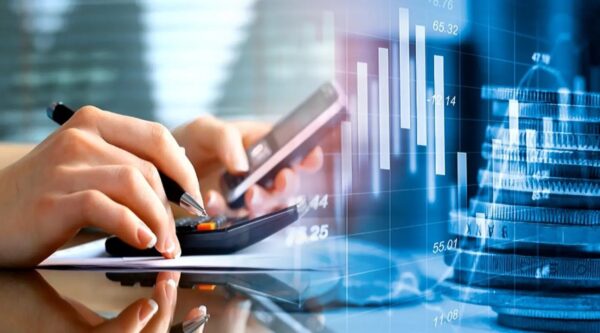 التمويل الاستهلاكي.. مصرفيون يحذرون من قروض بلا ضمان وشركات ترد: مخصصات التعثر تصل 12%