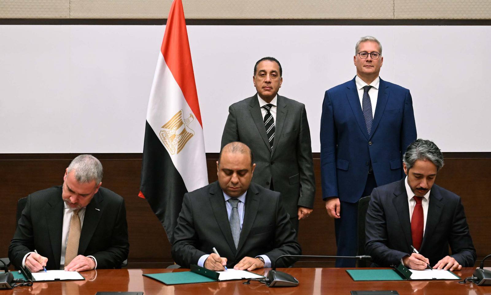 مصر تتعاون مع "إكسون موبيل" و"قطر للطاقة" لربط مجمعات إسالة الغاز مع قبرص - Economy Plus