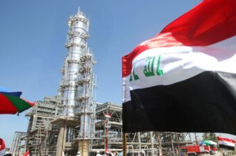 العراق ينفي التلويح بمغادرة 