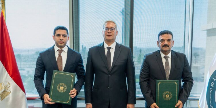"جينيسيس للتعدين" تعتزم ضخ استثمارات بـ930 مليون دولار لتطوير مشروع للفوسفات في الوادي الجديد