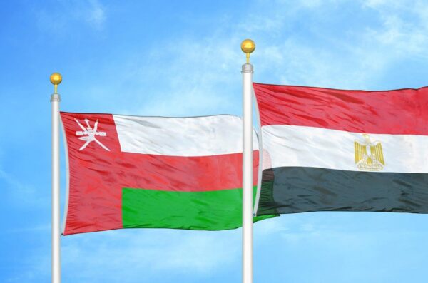 مباحثات بين مصر وعُمان حول فرص التعاون الاستثماري