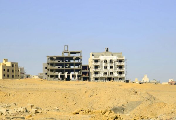 مصر تعتمد آليات جديدة لتخصيص الأراضي في المدن الجديدة لضمان جدية المستثمرين